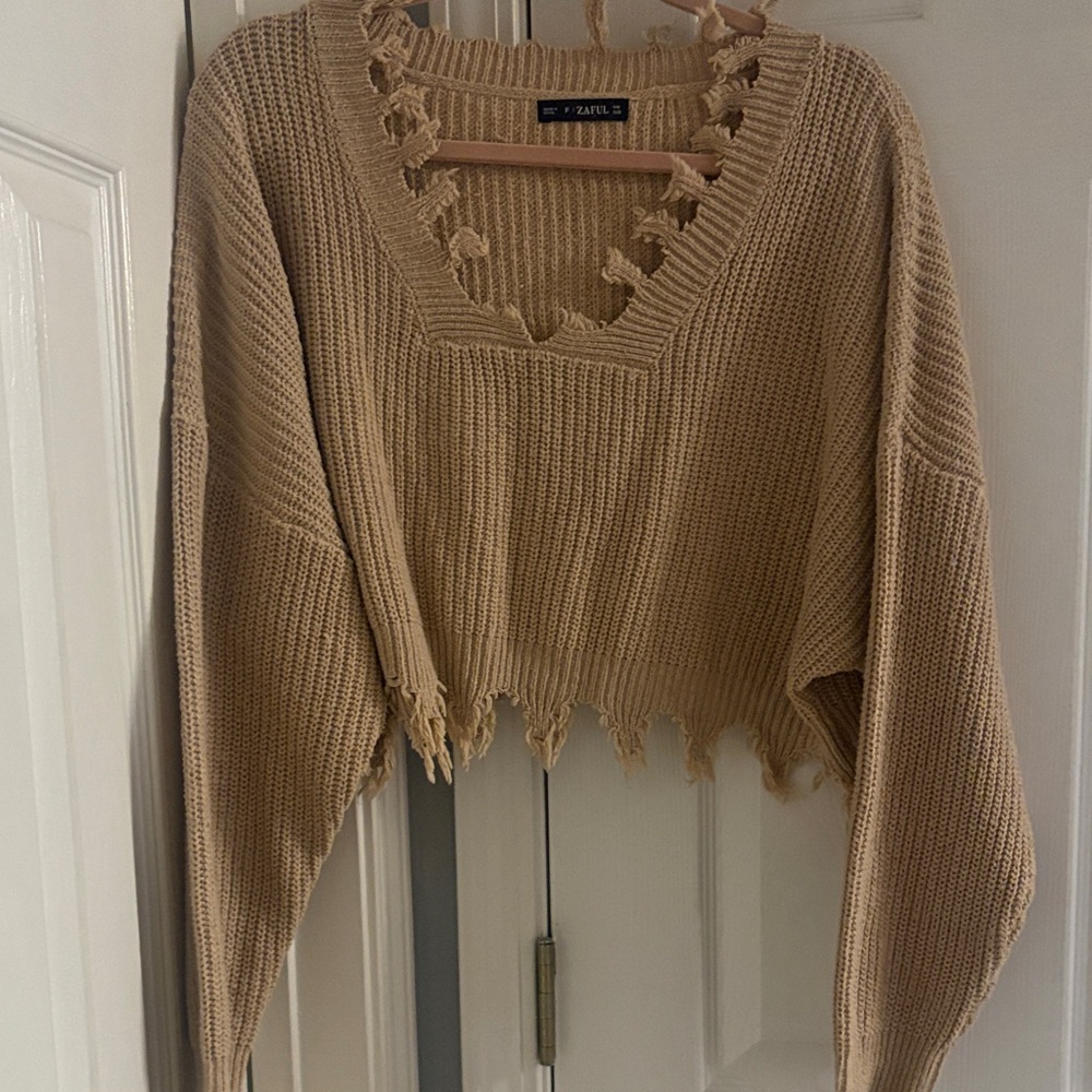 Zaful Beige Distressed V-Neck Sweater
